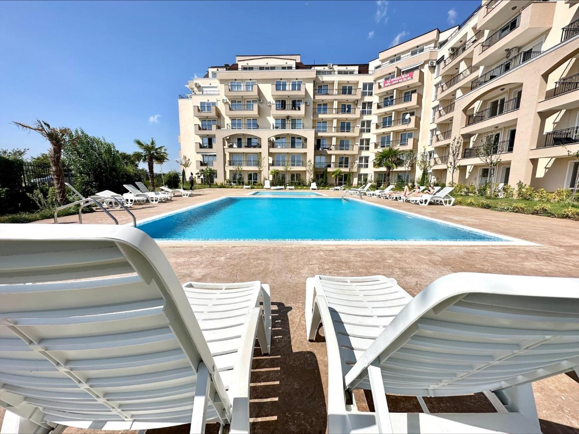 Ipanema Beach - Menada Apartments Sveti Vlas Eksteriør bilde