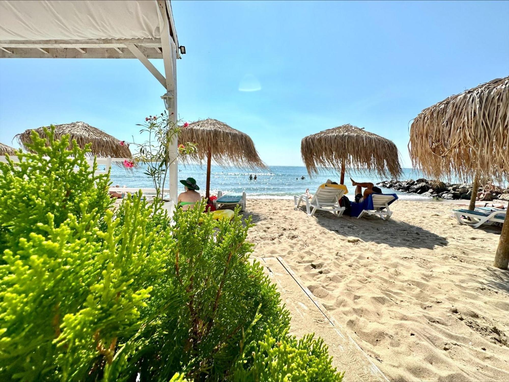 Ipanema Beach - Menada Apartments Sveti Vlas Eksteriør bilde