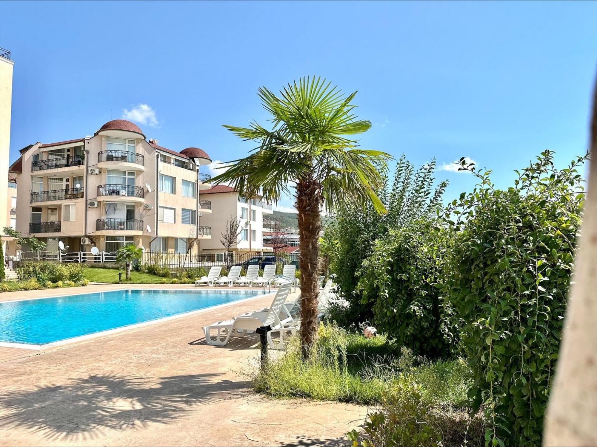 Ipanema Beach - Menada Apartments Sveti Vlas Eksteriør bilde