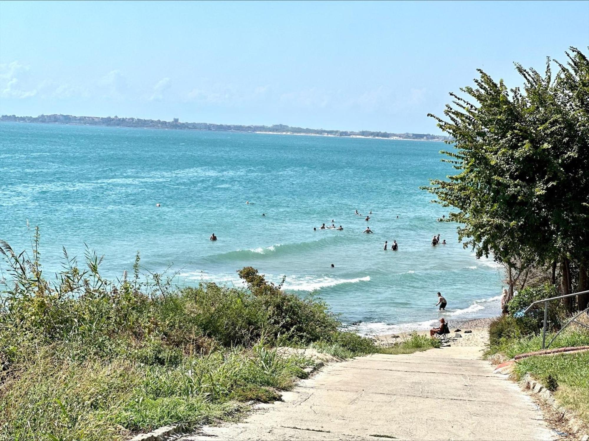 Ipanema Beach - Menada Apartments Sveti Vlas Eksteriør bilde